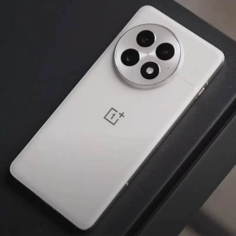 OnePlus 13 5G Smartphone Snapdragon 8 Elite 6.82'' 120Hz LTPO AMOLED Display ColorOS 15 6000mAh Long Battery 100W SUPERVOOC IP68